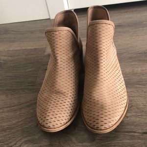 Brown Lucky Brand boots
